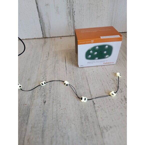 Dept 56 800035 String of 8 spooky eyeball lights Halloween Village accessory - Picture 6 of 6